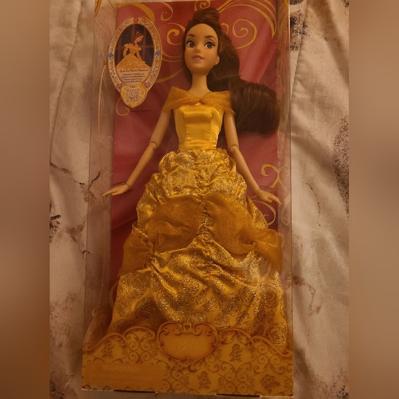 Disney Store Princess Belle - Picture 5 of 6